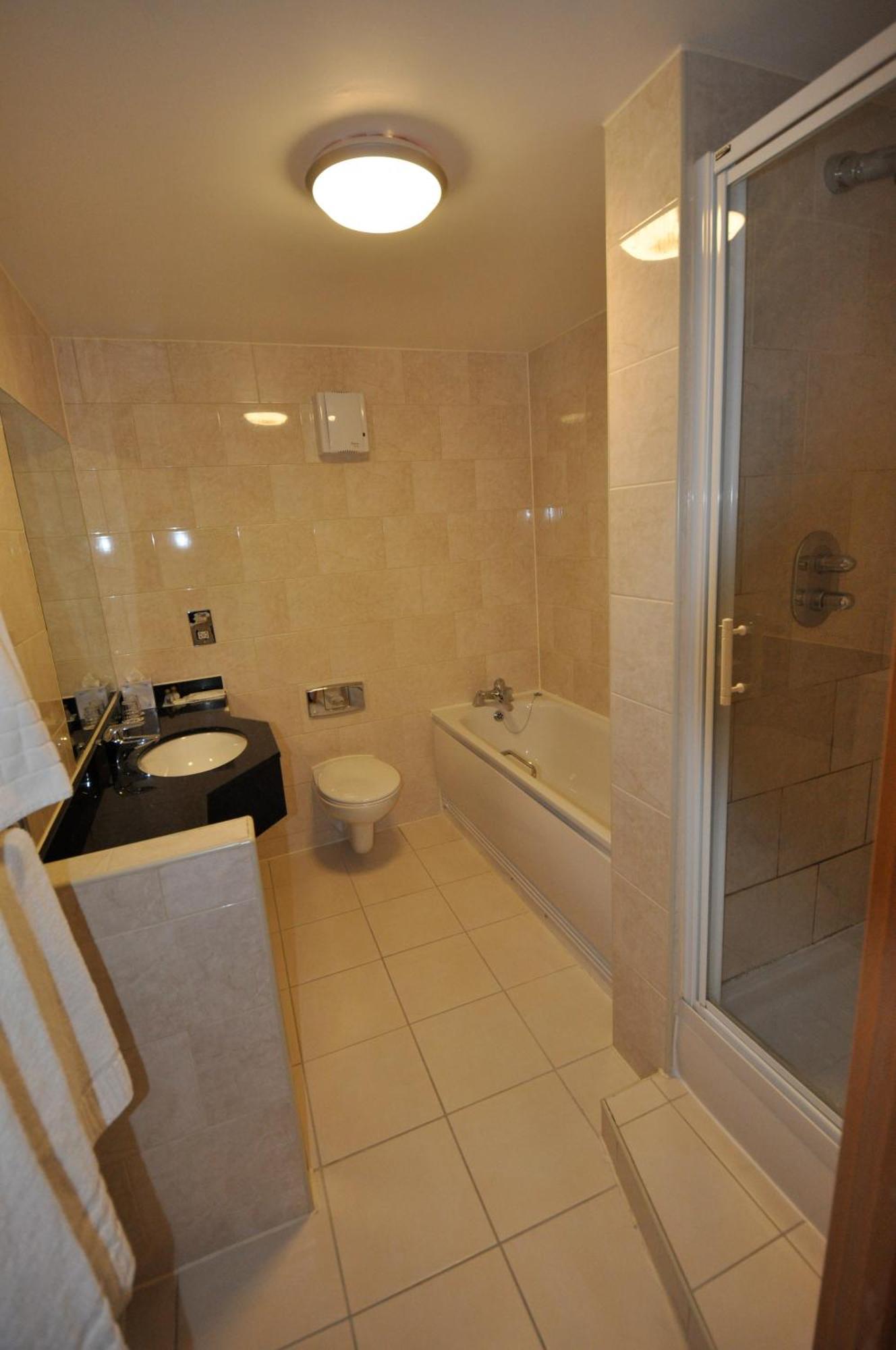 The Wiltshire Hotel, Golf And Leisure Resort Swindon Dış mekan fotoğraf