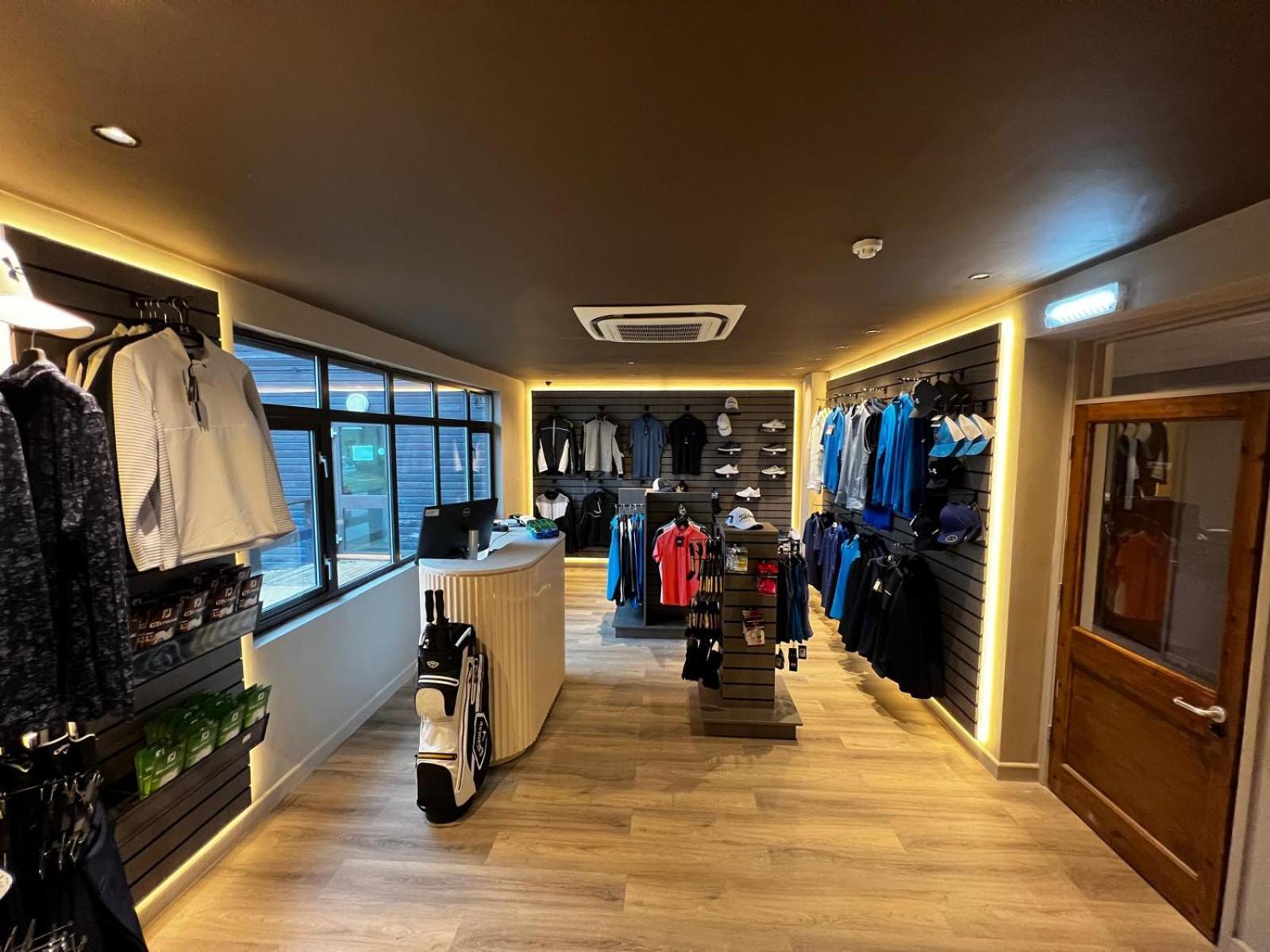 The Wiltshire Hotel, Golf And Leisure Resort Swindon Dış mekan fotoğraf